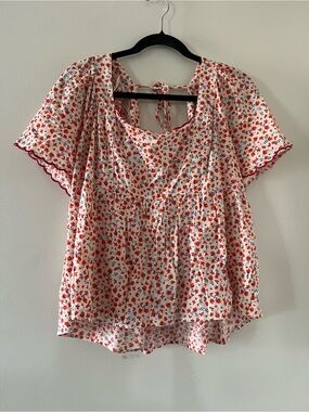 Old Navy Red White Floral Peasant Top XL Cottagecore Flutter Sleeve Prairie